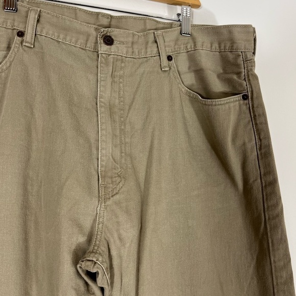 LEVI 505 Jeans Men's Size 42x32 Tan Relaxed Fit Straight Leg Mid Rise Denim - Picture 2 of 10